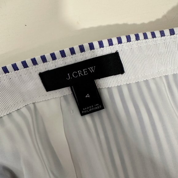 J. Crew Cotton Pencil Skirt Striped Blue Seersucker with Side Slits. Size 4 - Picture 5 of 5
